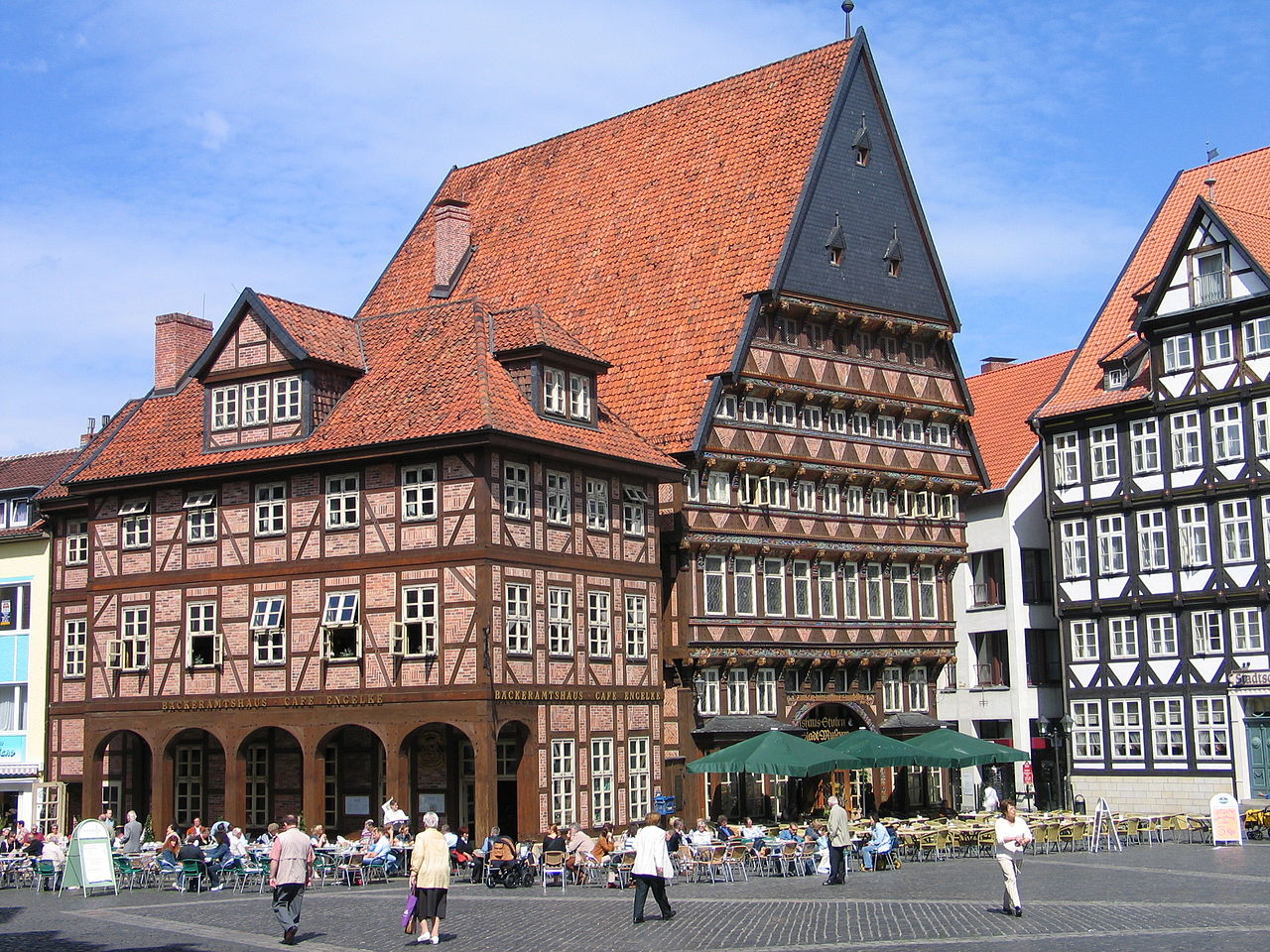 Хильдесхайм, Германия: главные достопримечательности города, что посетить и где вкусно поесть