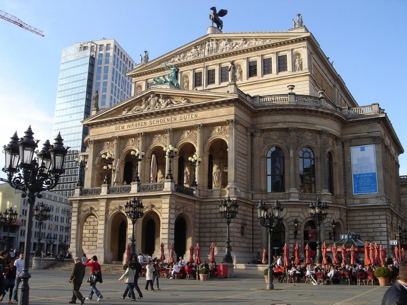 Старая Опера во Франкфурте